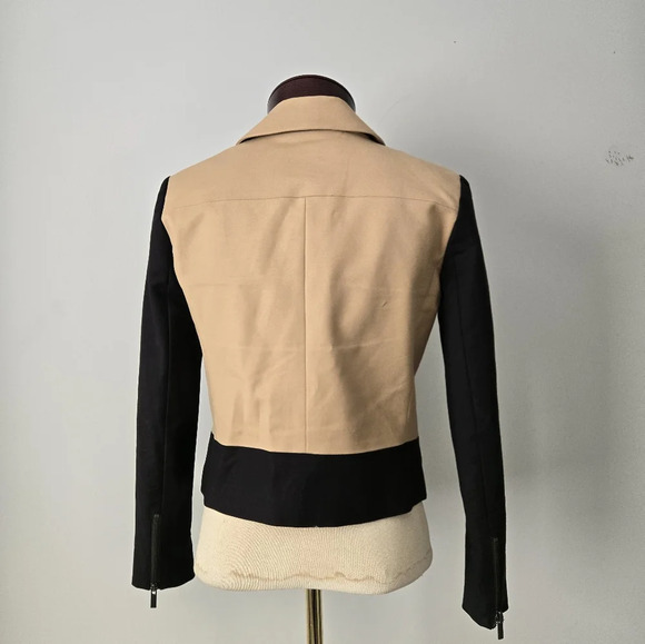BANANA REPUBLIC black/ beige lightweight cropped jacket. Size 6P - Picture 5 of 11